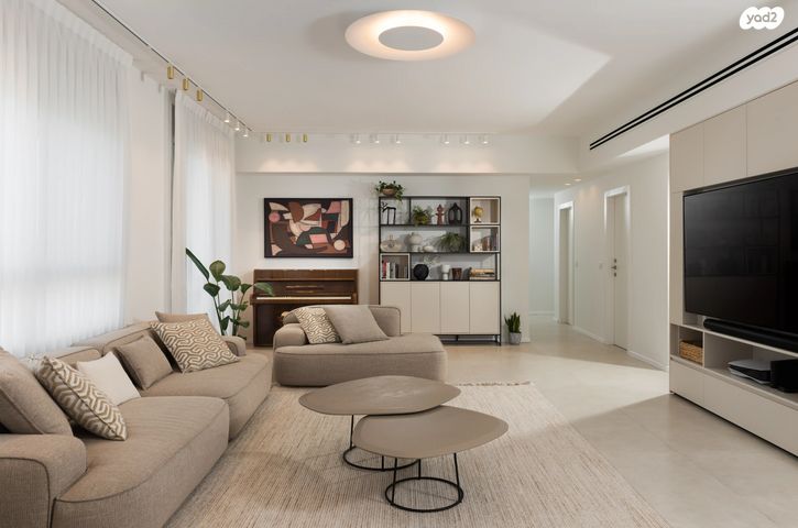 גג/ פנטהאוז, אפרים קציר 24, מתחם 1200, הוד השרון