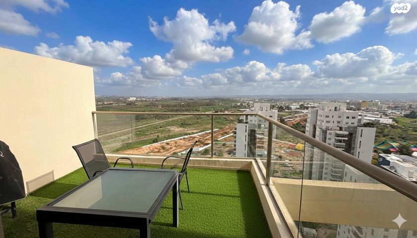 גג/ פנטהאוז, רבקה גובר 7, הדר המושבות החדשה / אם המושבות החדשה, פתח תקווה