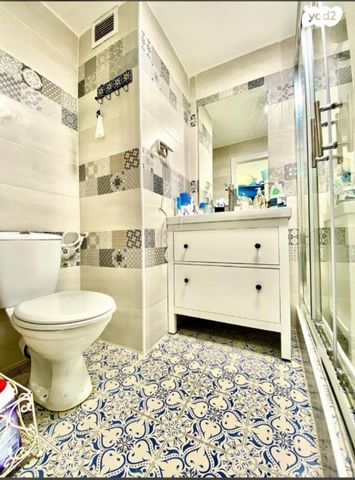 דירה, שדרות מנחם בגין 3, גבעת אולגה, חדרה