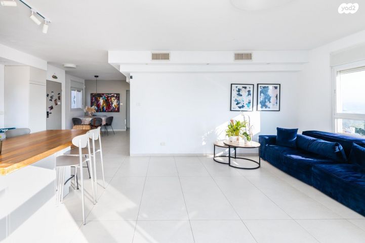 גג/ פנטהאוז, תרמ"ב 10, מול היקב, זכרון יעקב