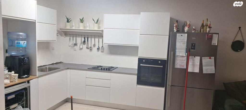 שדרות ירושלים 115