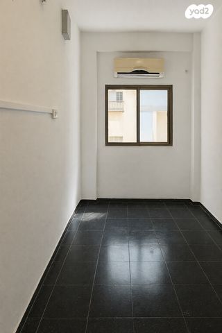 דרך זאב ז'בוטינסקי 75