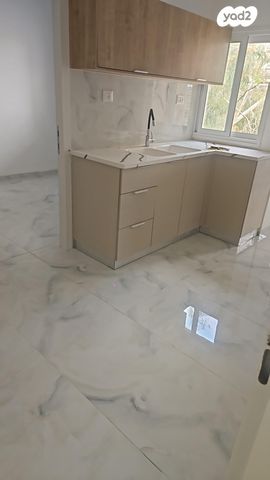 דרך זאב ז'בוטינסקי 51