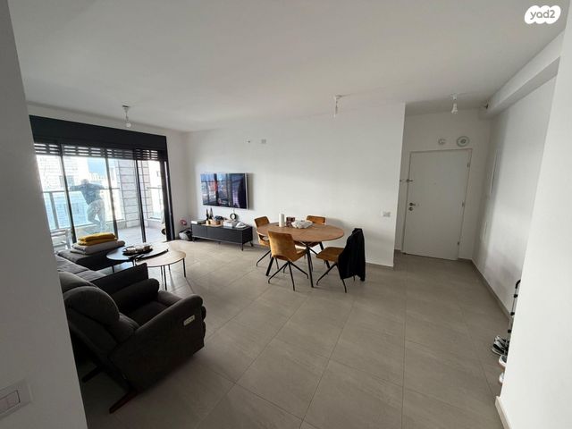 רועי קליין 8