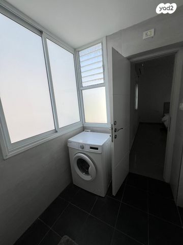 דירה, טרומן 26, נגבה, רמת גן