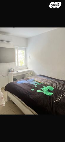 הרב אברהם הלל 19