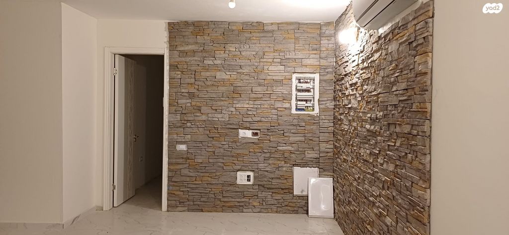 מרתף/ פרטר, עזרא ונחמיה 21, עמישב, פתח תקווה