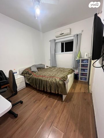 דירה, הרא"ז 6, א' / צפון מזרח העיר, רחובות