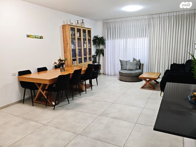 דירה, אריאל שרון 8, נווה שרון / שער העיר, נתיבות