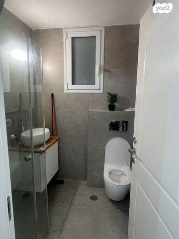 יחידת דיור, חרמון 1, גני הדר, נס ציונה