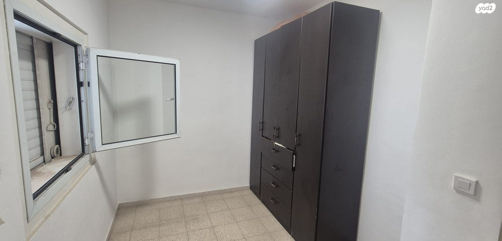 דירה, אחד העם 15, המרכז השקט / מרכז העיר, פתח תקווה