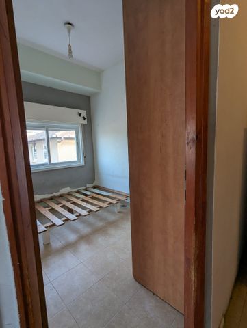 דירה, האחים סמילצ'נסקי 28, רמז, מערב ותיק, ראשון לציון