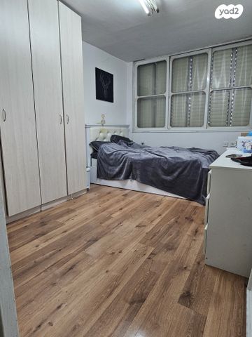 דירה, דרך לוי אשכול 190, קיראון, קרית אונו