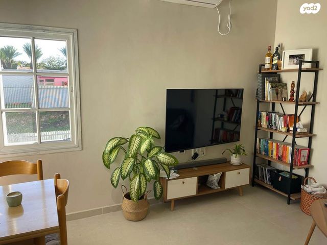 יחידת דיור, רי"ז 3, נווה ברבור, כפר שלם מערב, תל אביב יפו