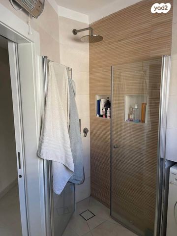 יחידת דיור, רי"ז 3, נווה ברבור, כפר שלם מערב, תל אביב יפו