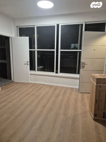 דירה, ים המלח 3, מרכז הישוב, גני תקווה