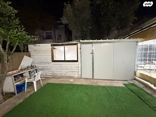 דירת גן, אילת 80, ג'סי כהן, חולון