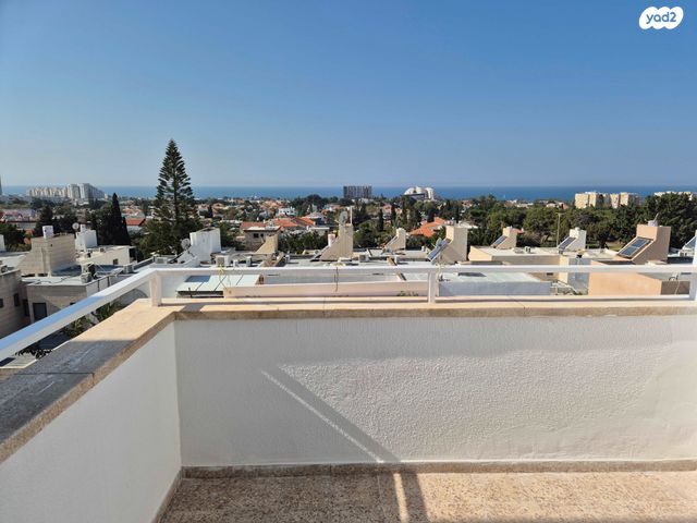 אריה בן אליעזר 104