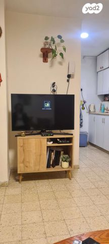 דירה, יוסי בן יועזר 42, קטמונים, ירושלים