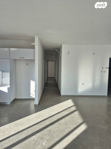 דירת גן, הדרים 1, יפה נוף, מעלות תרשיחא