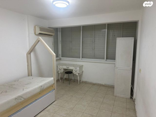 דירה, ראש פינה 21, נאות שושנים, חולון