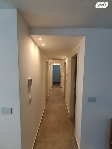 דירה, הרב מרדכי אליהו 23, כרמי הנדיב, אחוזת רוטנר, קרית מלאכי