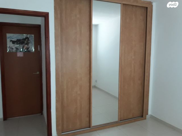 דירה, הלוחמים 37, גרין ועם, חולון