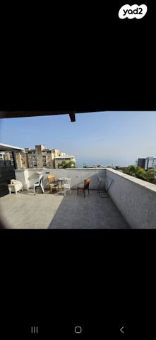 דירה, גורדון 2, שיכון עובדים, טבריה