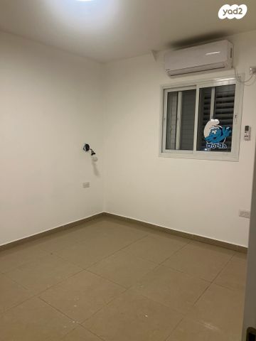 שדרות איינשטיין 3