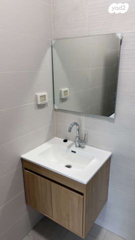 דירה, שדרות בגין 28, שיכון א, כפר יונה