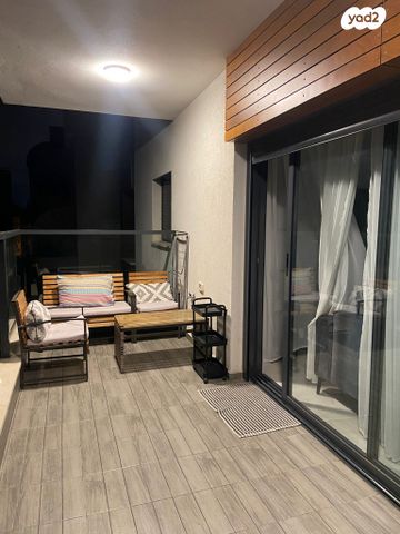 דירה, יהושע שטמפפר 80, תקומה / קרית חזני, פתח תקווה