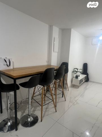 יחידת דיור, חרמון 1, גני הדר, נס ציונה