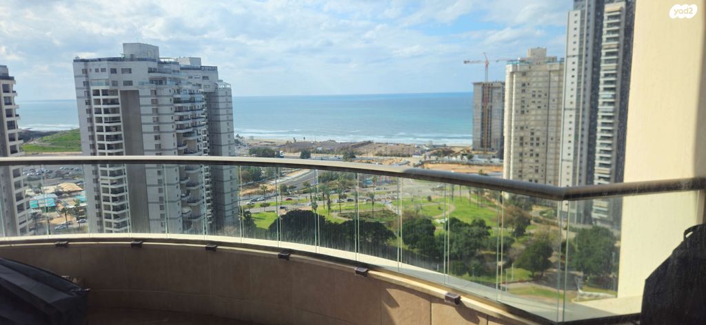 דירה, הנביאים 54, דרום מערב ותיק, בת ים