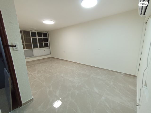 דירה, מבוא בנימין 14, בני ישראל, קרית גת