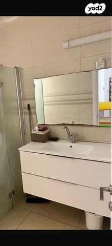 דירה, הרב אברהם הלל 19, ויצמן, רמלה