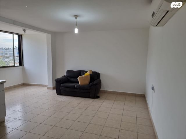 דירה, ביאליק 13, ביאליק, טירת כרמל