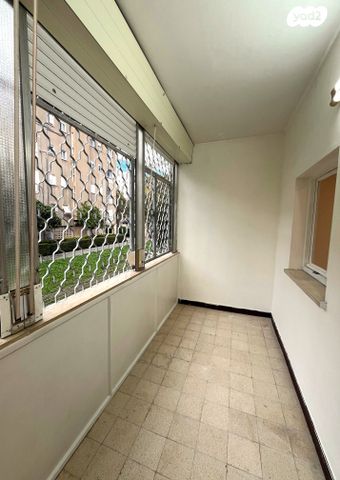 דירה, שדרות ג'יימס דה רוטשילד 12, קרית אליעזר, חיפה