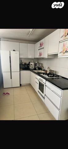 דירה, הרב אברהם הלל 19, ויצמן, רמלה