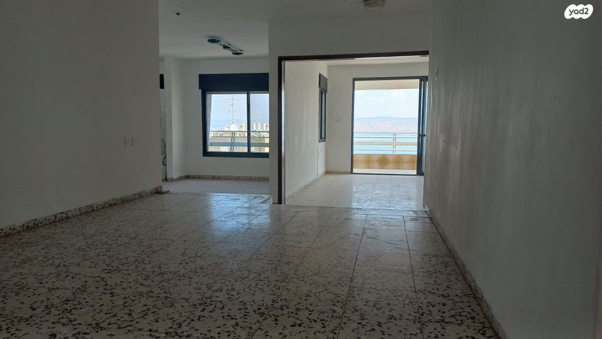 דירה, השופטים 21, אחוזת כנרת, טבריה