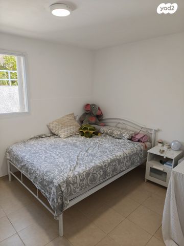 יחידת דיור, הצבעוני 14, אורנית, אורנית