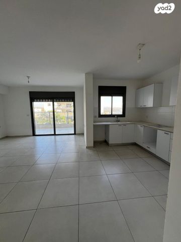 דירה, אחדות 5, בצוותא, חריש