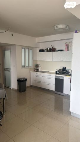 דירה, תוצרת הארץ 11, נחלת יצחק, תל אביב יפו