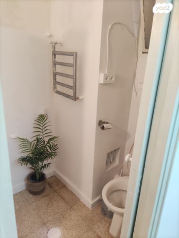 דירה, רחל אמנו 44, קטמון הישנה, ירושלים