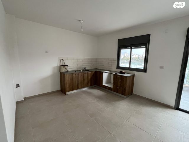 דירה, נחל שניר 1, רמת נבון . הר כרמי, כרמיאל