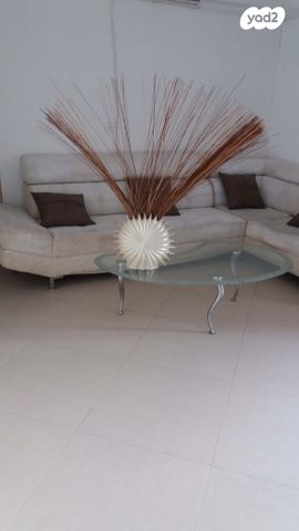 דירת גן, רות 5, שעריה, פתח תקווה