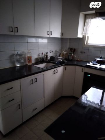 דירה, השיקמה 48, דרום מערב ותיק, בת ים