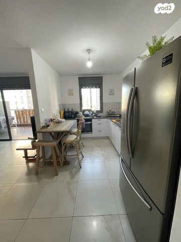 דירה, יוסף אבו 3, נתיבות מערב, נתיבות