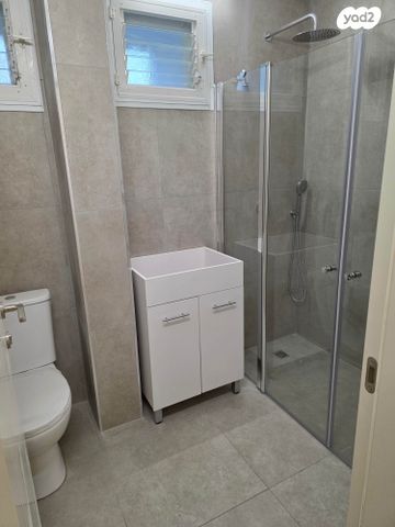 דירה, שדרות מח"ל 27, קרית חיים מערבית, חיפה