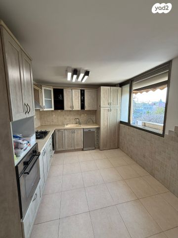 דירה, זלמן שז"ר 32, נווה עופר, תל כביר, תל אביב יפו