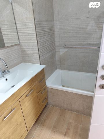 דירה, רקפת 613, הוותיקה, צור הדסה